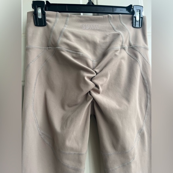 The Outfit Athletic “The Empress” Legging - Walnut - Size M - Picture 12 of 15